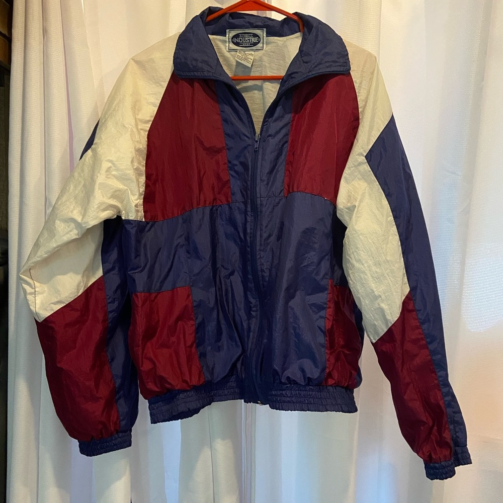 Vintage (90’s) windbreaker jacket